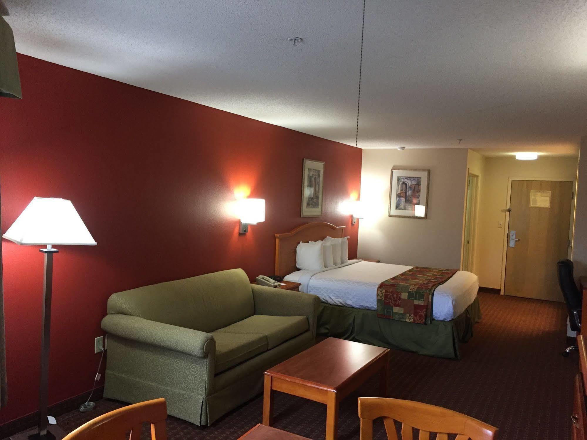 Millennium Inn Ellisville Exterior photo